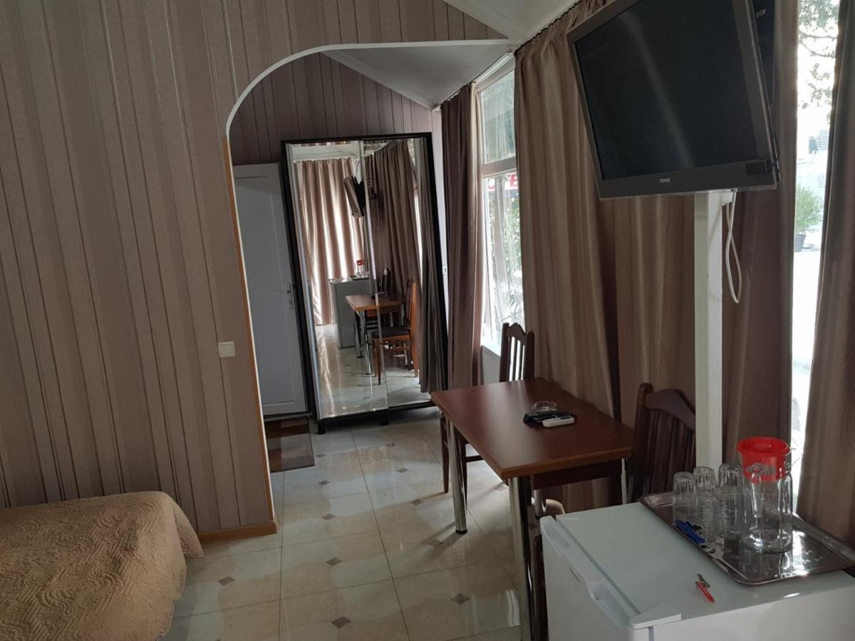 Hotel Selika 鲁斯塔维 外观 照片