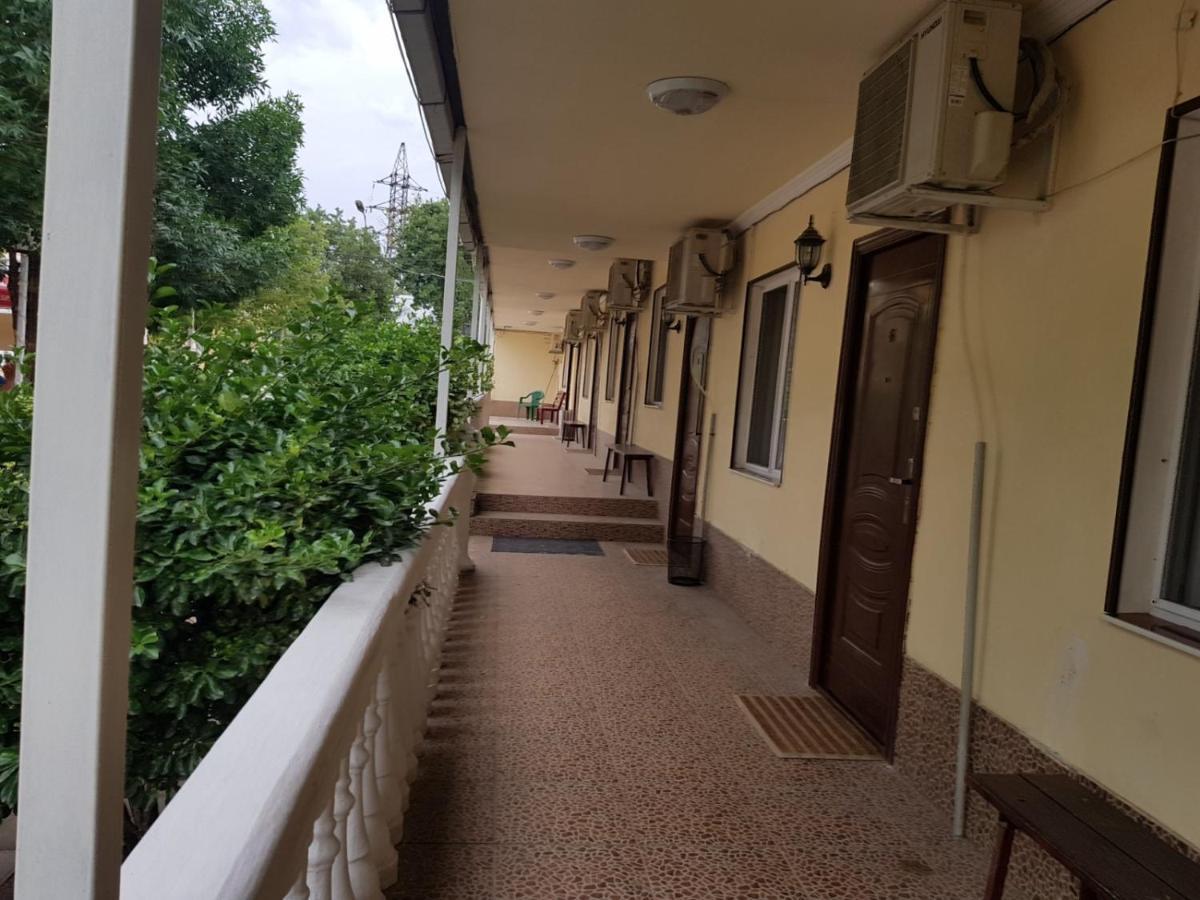 Hotel Selika 鲁斯塔维 外观 照片