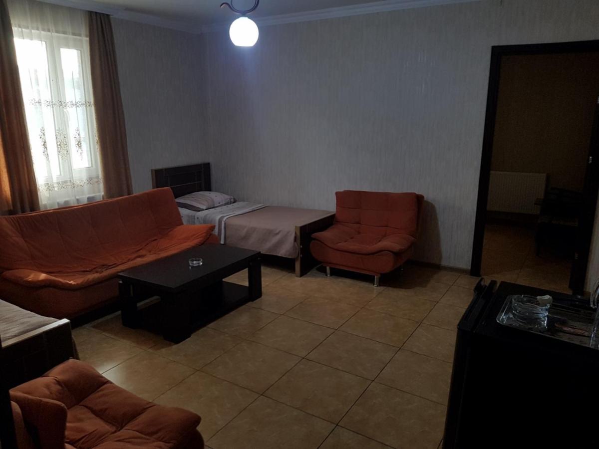 Hotel Selika 鲁斯塔维 外观 照片