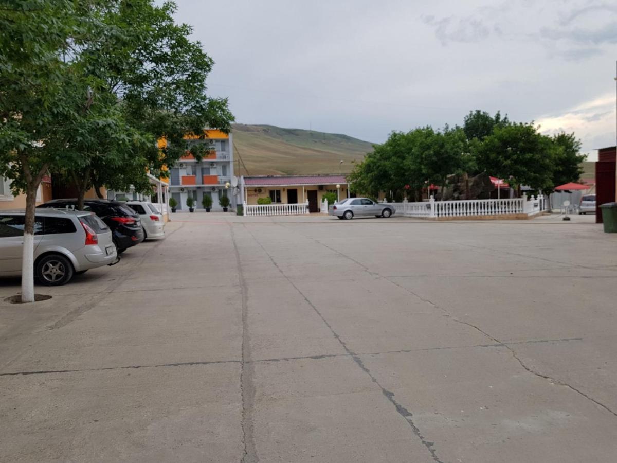 Hotel Selika 鲁斯塔维 外观 照片